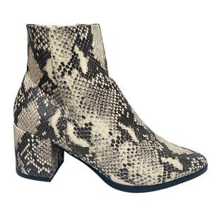 Steve Madden DAFNII Snakeskin Pointy Booties Size 7